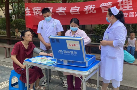 便民服務(wù)在身邊 義診活動(dòng)暖人心