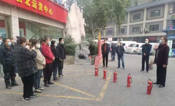 抓消防安 全 保高質量發(fā)展 ——汽配中區(qū)開展消防安 全系列活動